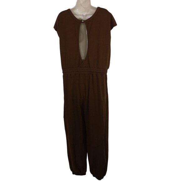 Brown Sleeveless Jumpsuit Women Size L Elastic Ankle and Waist Keyhole Back - Picture 2 of 13